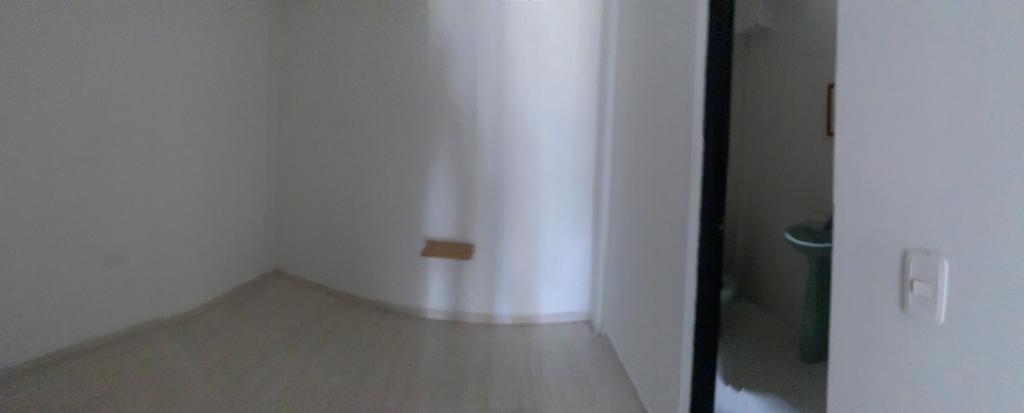 CASA DE 9 HABITACIONES — imagen 4